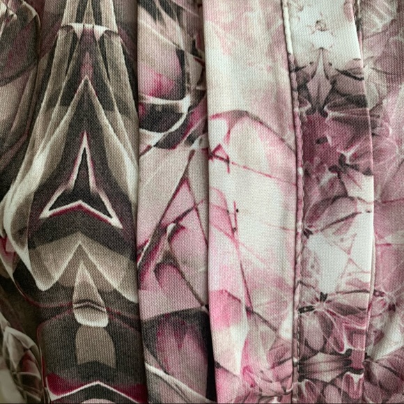 •FYLO• Sleeveless Button Up Collared Top - Size Sm - Picture 5 of 8